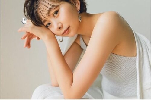小口桃子
